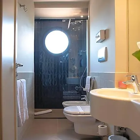 Dal Moro Gallery Hotel 4*