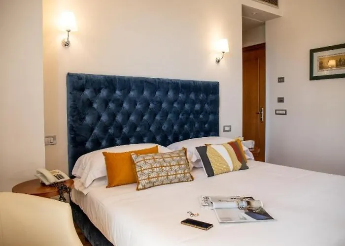 Dal Moro Gallery Hotel 4*