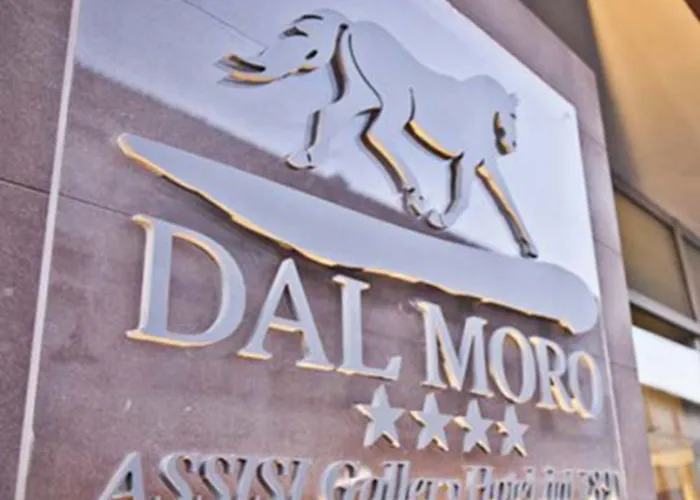 Dal Moro Gallery